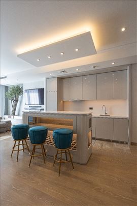 Luksuzan opremljen stan u BW Kuli 