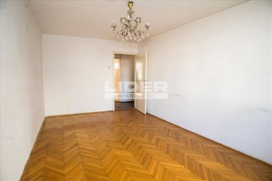 Retko u ponudi, sa dve terase ID#136074