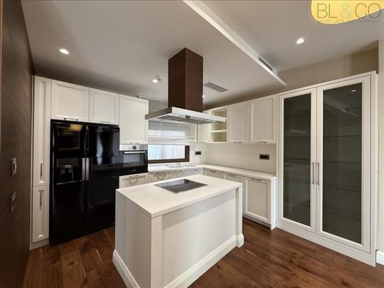 Beograd, Karađorđev Park, Stan, 4.0, 152m2