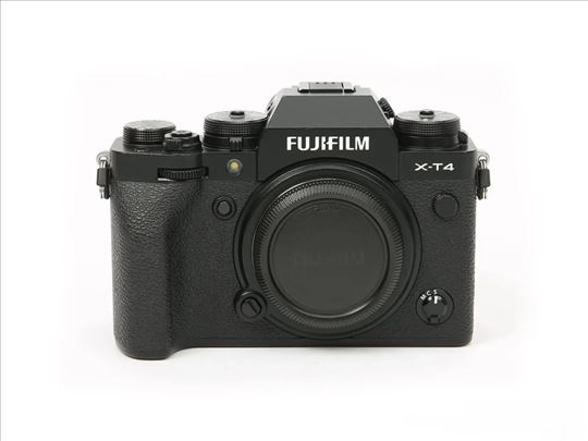 Fuji X-T4 + Fuji 18-55mm f/2.8-4 OIS R XF