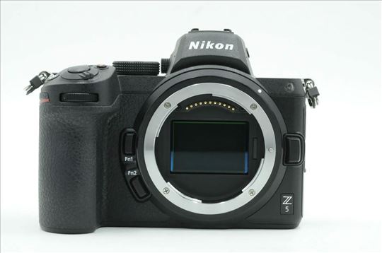 Nikon Z5 telo (13.612 fotki) + objektivi (opciono)