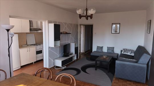 Novi Beograd, kompletno namešten