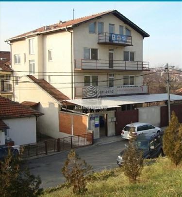 Poslovni objekat sa izlazom na autoput ID#9166