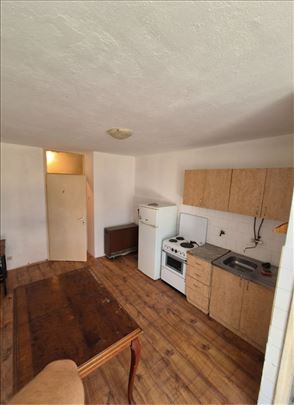 Povoljno-moze kredit! 