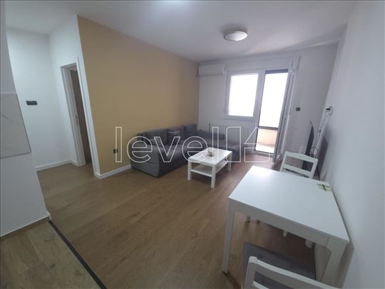 Stan,Novi Sad,Kej,kv: 38.00