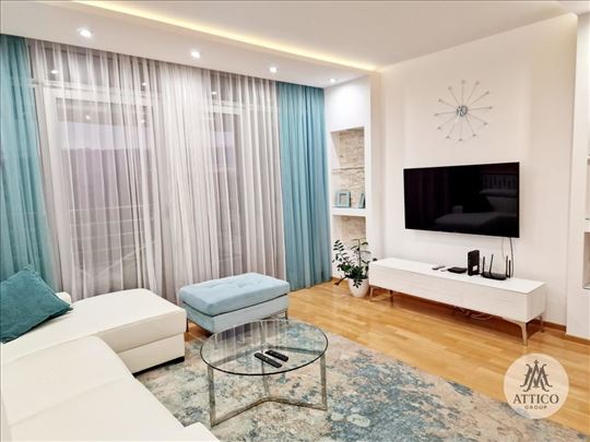 Ultra luksuzan trosoban stan – Centar- 105m²