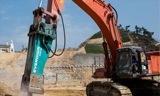 Hidraulični čekići (Hyundai Everdigm)