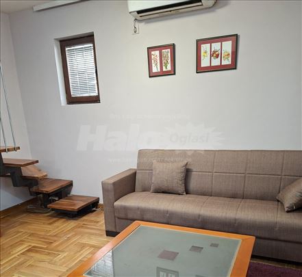 Izdajem stan u blizini Tc Stadion