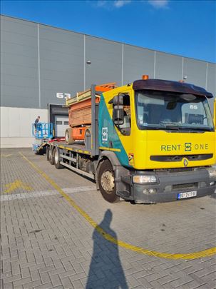 Kamion za transport masina