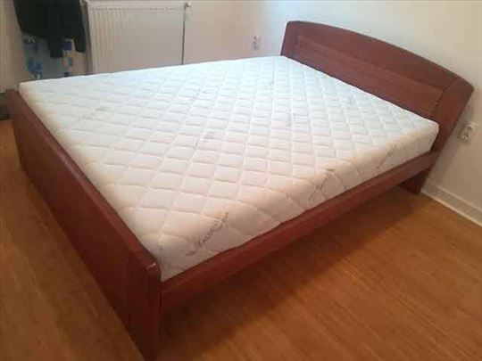 Krevet Kan u tresnja boji i dusek Casper 160x200