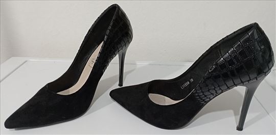 Opposite cipele sa štiklom