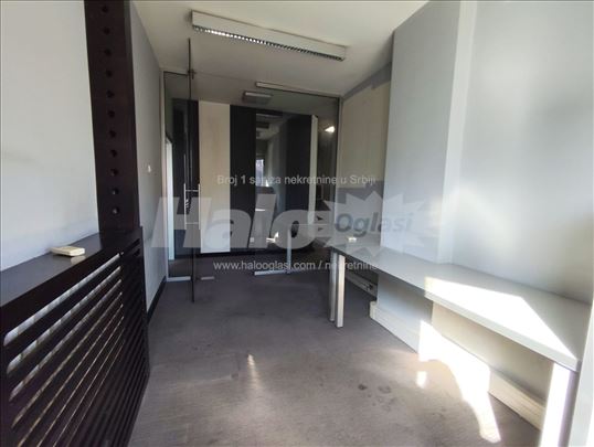 Povoljan stan U Kneza Miloša