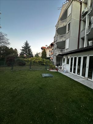 Senjak, vertikala 5.0 dvorište parking!