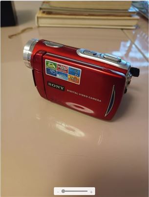 Sony slim digitalna video kamera