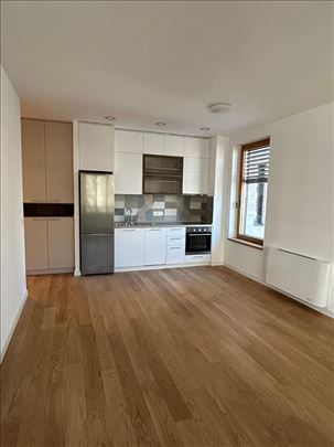 Banovo brdo, nov, komforan, garaža, ID 25045