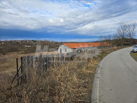 Barajevo-Boždarevac, plac 88a, višenamenska hala p