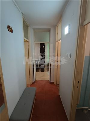 Izdajem jednosoban stan na Bagljašu