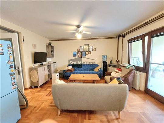 Kvalitetna, komforna kuća sa fitnes studiom