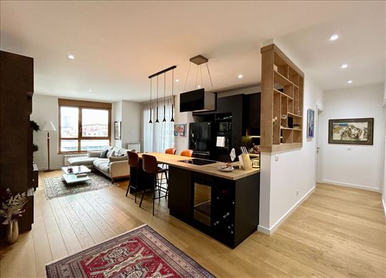 Na prodaju stan, Skyline Kula A, 107 m2, 4.0 