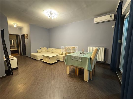 Odlična lokacija, 65m2, 2.0, namešten, useljiv