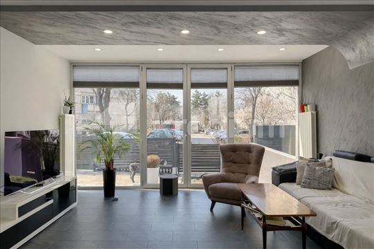 Pere Todorovića 01 | Banovo brdo | Odlična lokacij