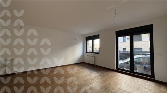 Poslovni prostor – Primorska – Nova zgrada