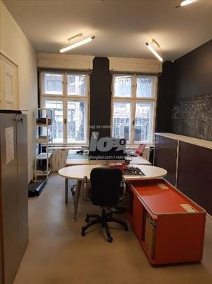 Renovirani salonac idealnog rasporeda