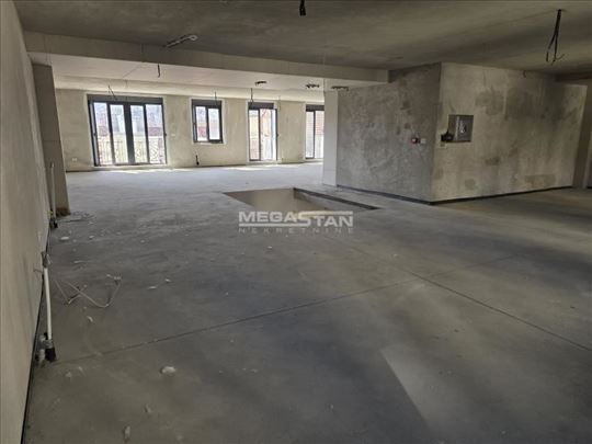 Šumice, Ultra lux  dvoetažni poslovni prostor