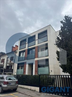 Vračar-Neimar, 27m2, lux opremljena garsonjera