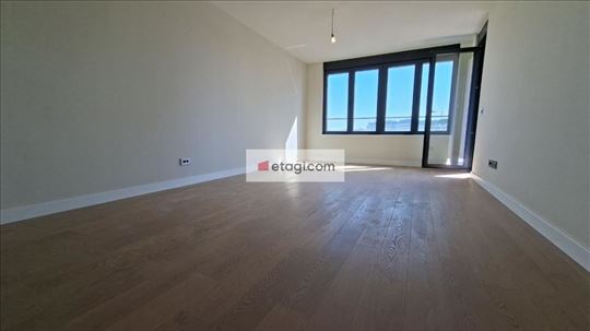 Dvosoban stan, Airport Garden, Novi Beograd