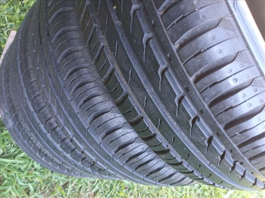 Guma 175/60 R 15
