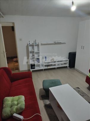 Izdajem garsonjeru 25 m2, na Ceraku. 