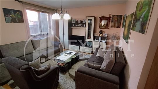 Kuća 200m2, širi centar grada, u blizini gradske b