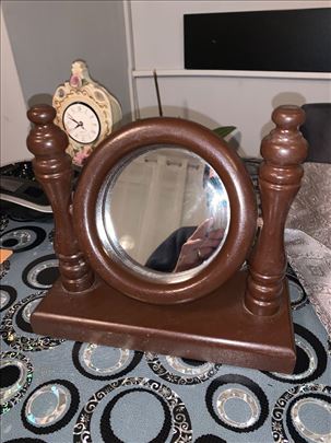 Ogledalo antivitetno