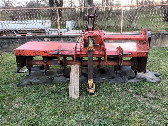 Traktorska freza Howard 160cm