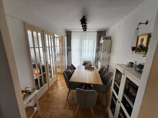 Trgovačka, Žarkovo, dvosoban, 60 m2, lux renoviran