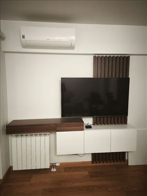 TV komoda sa panelom