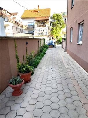 Žarkovo, Branka Cvetkovića, 30m2, terasa