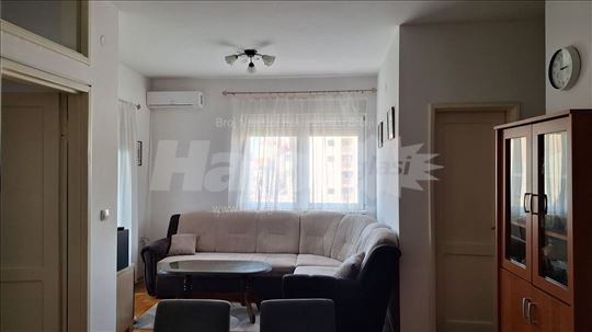 1.5 stan u centru Žarkova