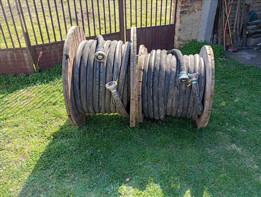 Armirana gumena creva