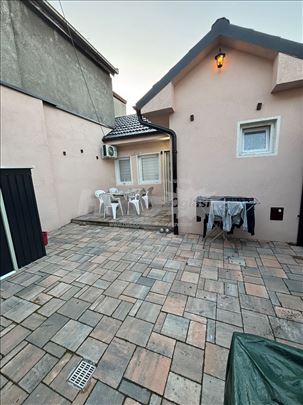 Izdaje se stan na duzi period