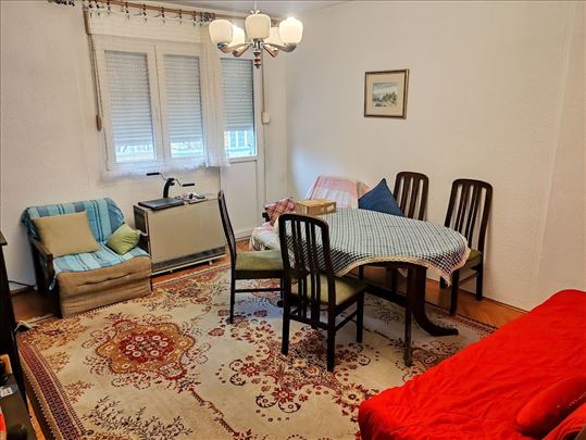 Karaburma uknjižen stan za prodaju 53,47 m2