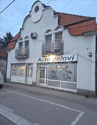 Lokal sa magacinom u centru Niša