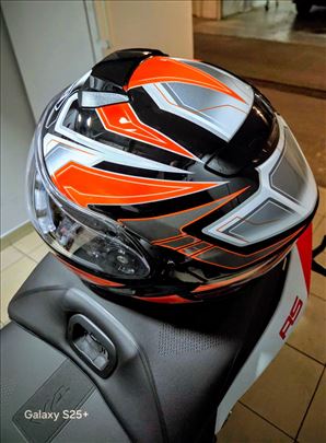 Shoei kaciga za motor