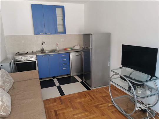 Banovo brdo-1.5 useljiv stan