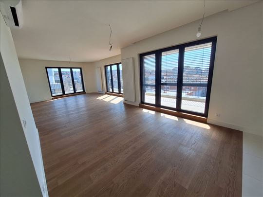Banovo brdo Residence, izuzetan 5.0 penthouse