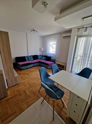 Cvetkova pijaca, Gorničevska, pet-friendly, 37 m2