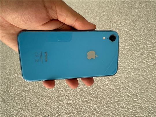 iPhone XR sim free 64 gb nova baterija