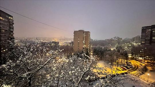 LUX renovirana i opremljena garsonjera – Medak 2