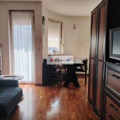 Mirjevo, jednosoban, uknjižen